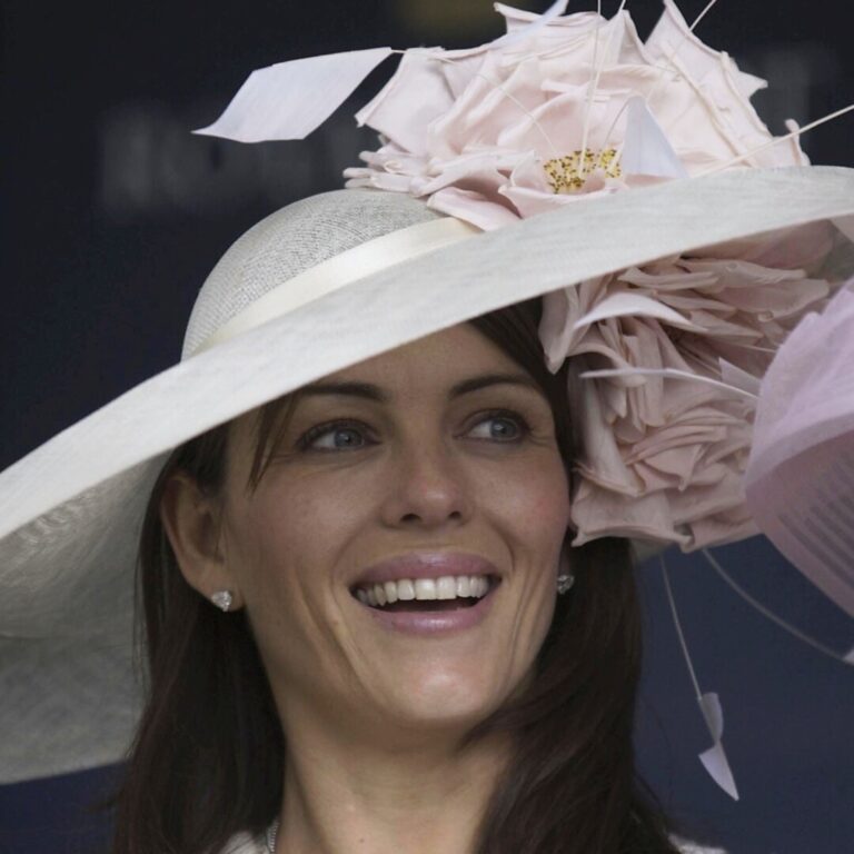FOTO/VIDEO | Pălăriile – cel mai important accesoriu la evenimentul hipic Royal Ascot din Marea Britanie