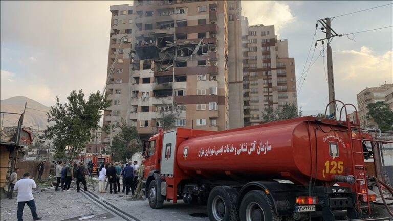 Israelul continuă să lovească Iranul ”cu toată forța”, dar asigură că nu intenționează să-i ucidă liderii