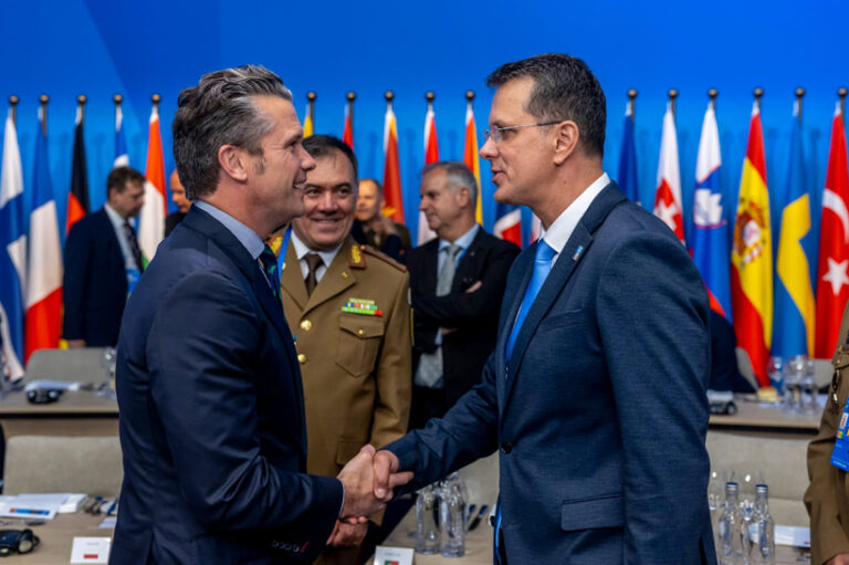 Summit NATO | Ministrul Apărării s-a întâlnit cu secretarul american Pete Hegseth