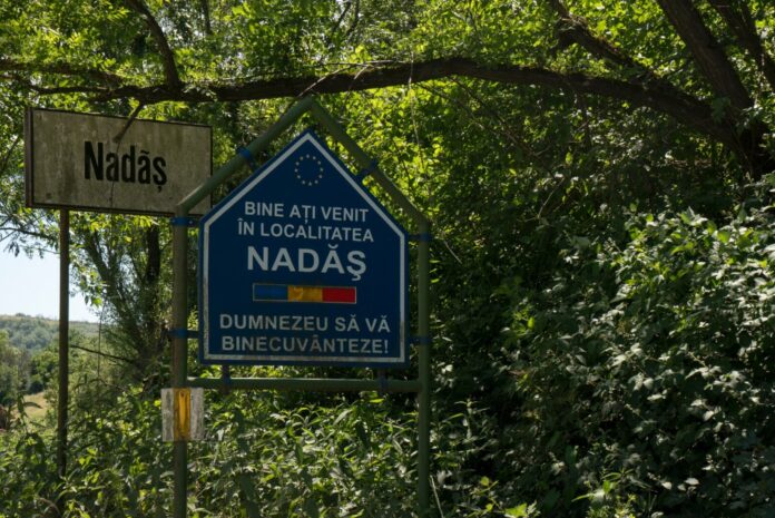 satul Nadas