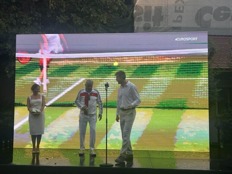 FOTO | Wimbledon și o furtună au ajuns la București, la reședința ambasadorului Marii Britanii