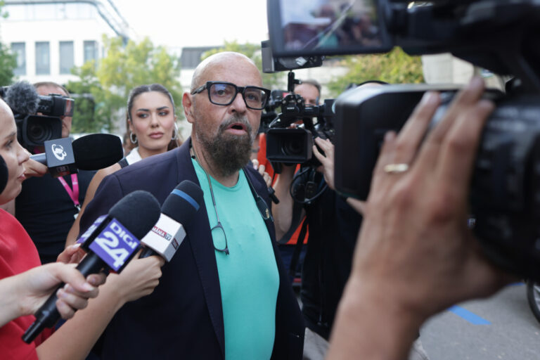 Piedone, plasat sub control judiciar: „Nu a existat o intenţie de a aduce un prejudiciu sau un folos necuvenit mie sau altuia”