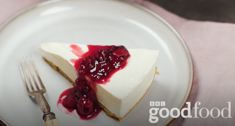 VIDEO | Cheesecake cu vanilie. Rețeta