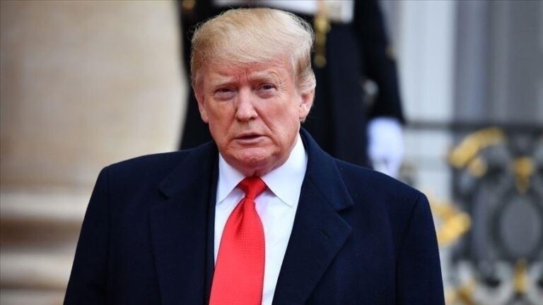 Donald Trump promite că, luni, va face un anunţ ”important” privind autismul