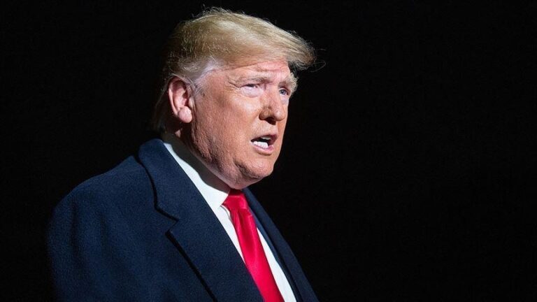 Donald Trump a spus că îşi urăşte rivalii, într-un discurs la evenimentul de comemorare a lui Charlie Kirk