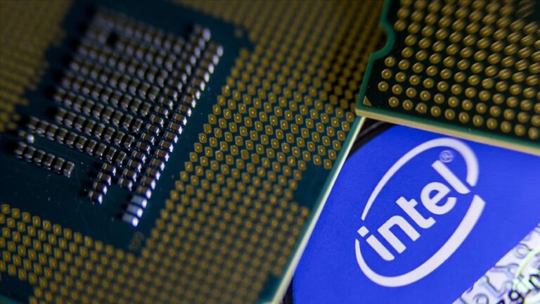 Guvernul SUA preia 10% din Intel, după o investiţie de 8,9 miliarde de dolari
