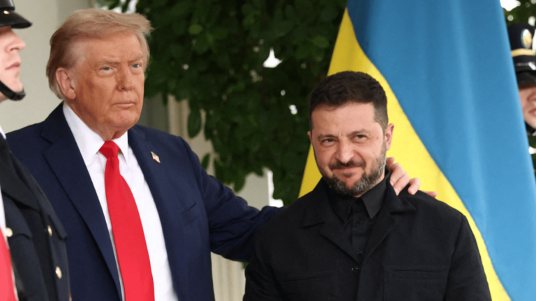 Donald Trump îl îndeamnă pe Zelenski „să se miște” pentru a obține un acord de pace cu Rusia