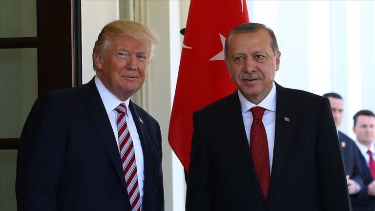Donald Trump a solicitat Turciei să convingă Hamas să negocieze pacea cu Israelul, afirmă Erdogan