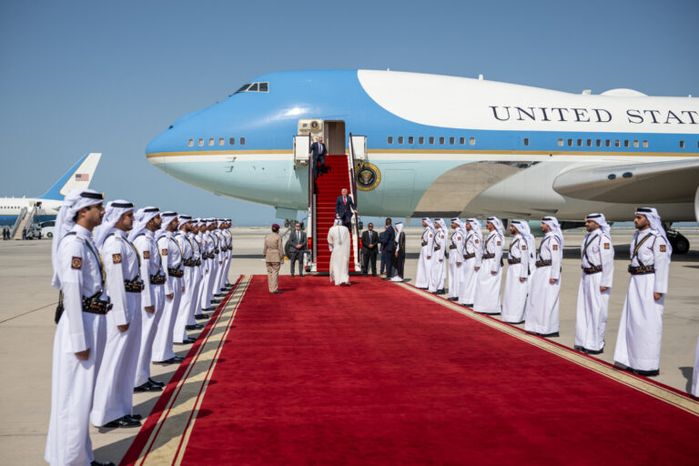 America nu poate sau nu vrea să-și protejeze prietenii din Golf
