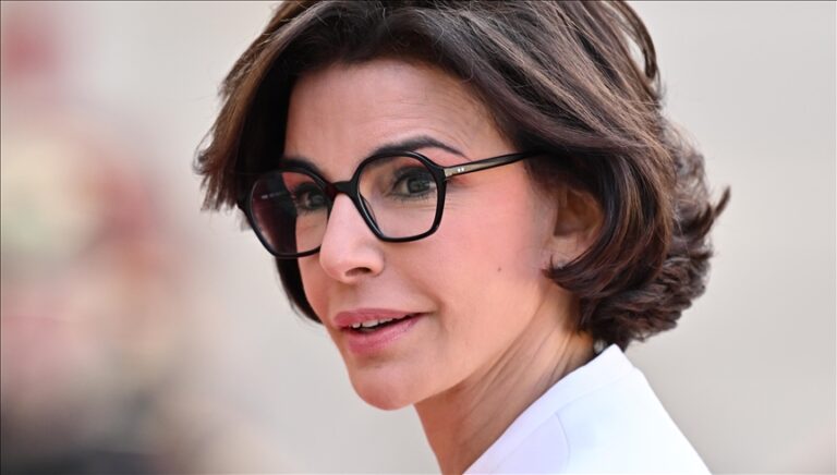 Rachida Dati, ministrul francez al culturii, investigată pentru nedeclararea unei colecţii impresionante de bijuterii