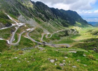 Circulaţia pe DN 7C – Transfăgărăşan, deschisă între Piscul Negru şi Bâlea Cascadă