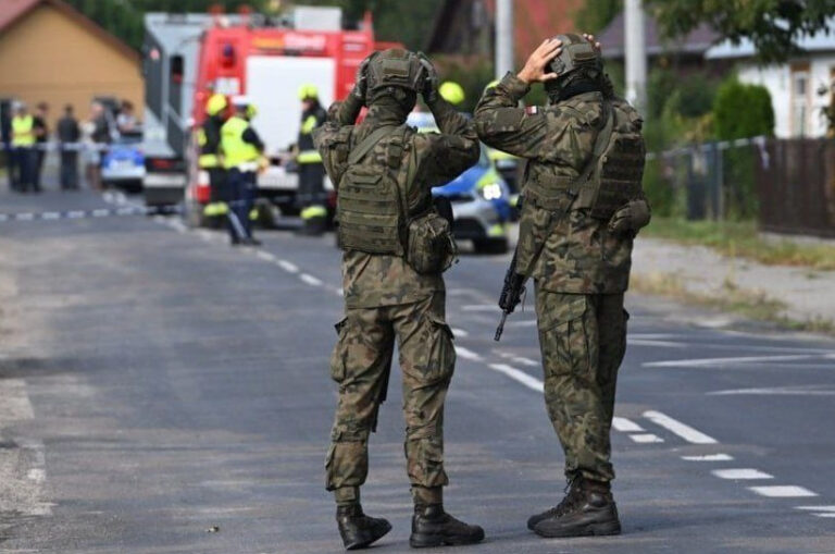 Resturi de rachetă au fost găsite în estul Poloniei, a anunțat poliția militară