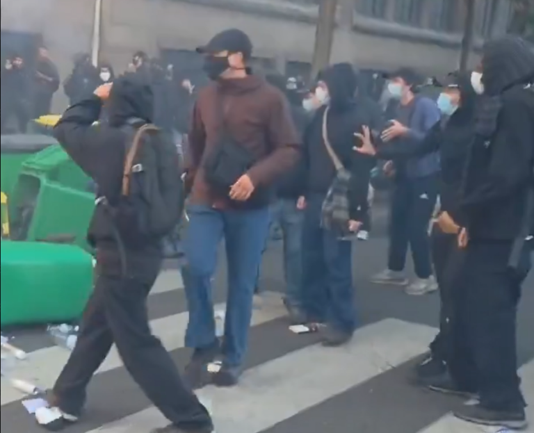 Franța: Sindicatele protestează împotriva măsurilor de austeritate și a președintelui Emmanuel Macron