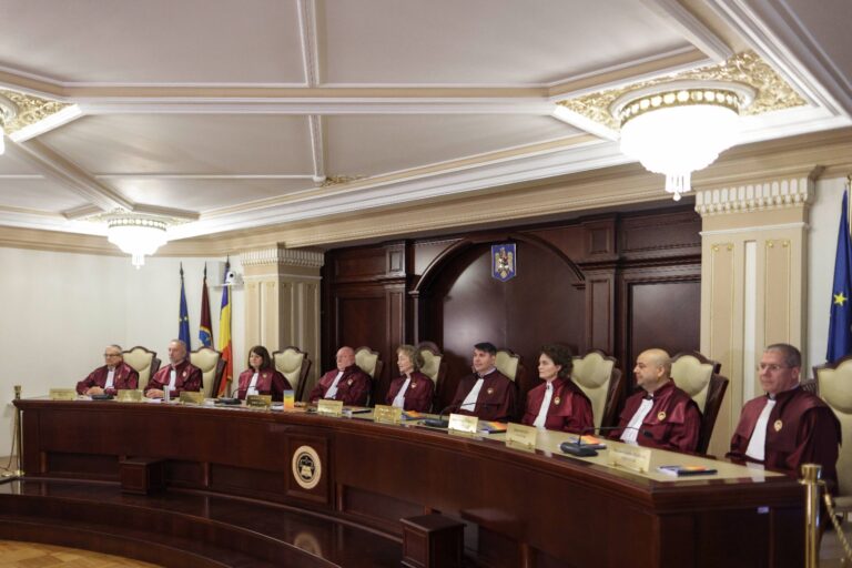 Curtea Constituţională a respins sesizările AUR privind legile bugetului