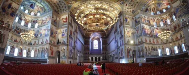 FOTO | Lăcaşul recordurilor: Catedrala Naţională, cea mai mare biserică ortodoxă din lume, va fi inaugurată duminică