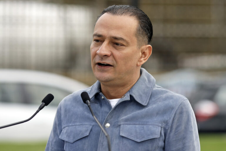 Băluţă: Vreau să le mulţumesc din tot sufletul bucureştenilor care participă astăzi la vot