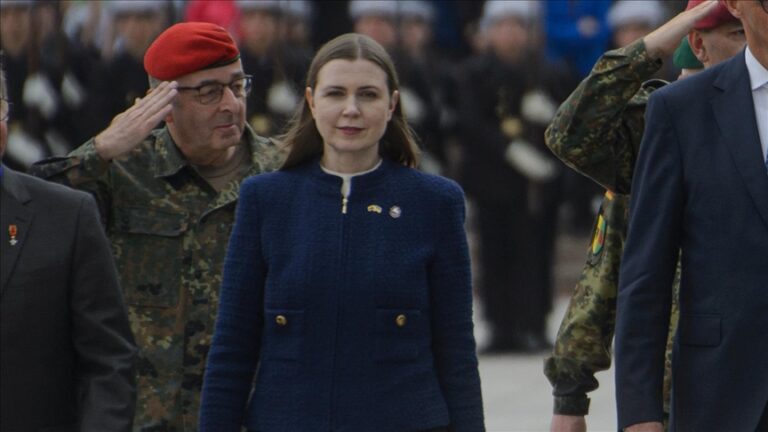 Ministra Apărării din Lituania demisionează, după ce premierul şi-a pierdut încrederea în ea