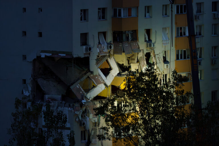 Explozia din Capitală | Una dintre victime, cu arsuri şi multiple traumatisme, transportată la o clinică din Austria