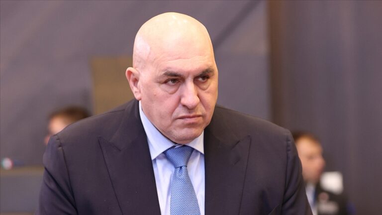 Ministrul italian al Apărării: Kievul nu va putea recupera teritoriile pierdute