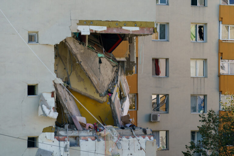 Explozia din Rahova | ANRE: Alimentarea cu gaze era sistată de joi, dar vineri s-a constatat că sigiliul era rupt / Reacția Distrigaz