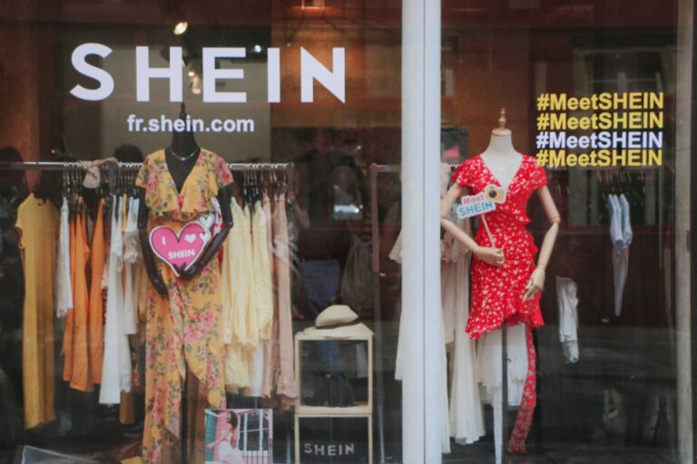 O nouă generație de companii chineze se extinde în întreaga lume