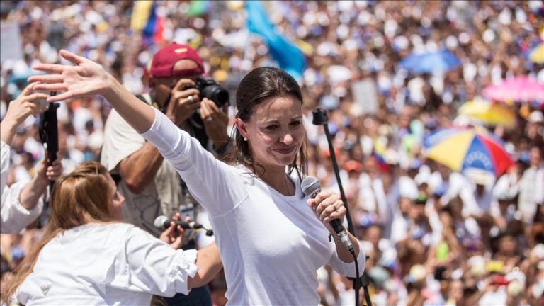 „Ceea ce a făcut este istoric!”: Laureata Premiului Nobel pentru Pace, Maria Corina Machado din Venezuela, doreşte să împartă premiul cu Donald Trump