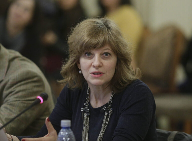 Oana Gheorghiu: Nu există nicio interferență între atribuțiile mele guvernamentale și activitatea Asociației „Dăruiește Viață”