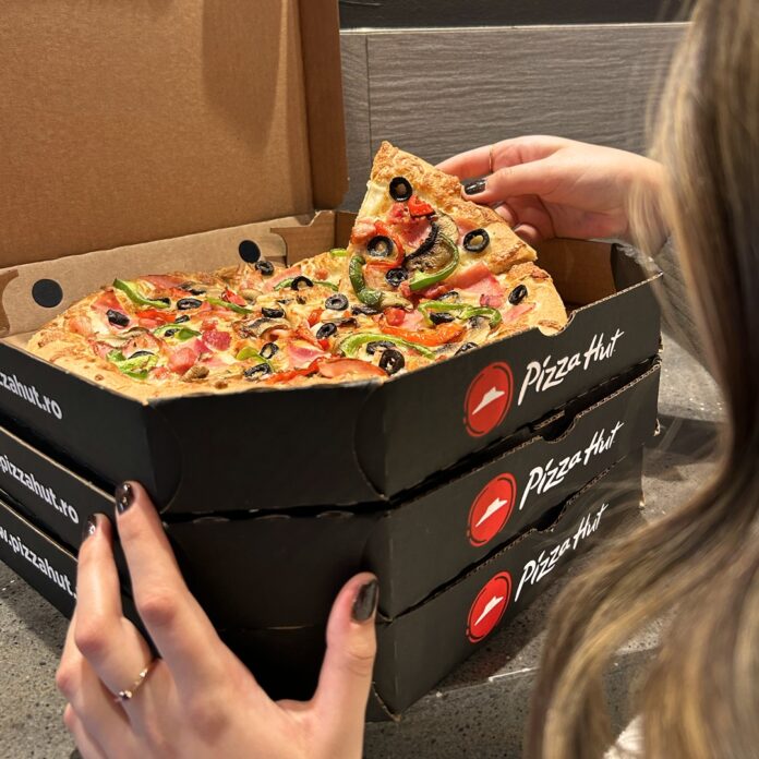 Pizza Hut shuts seven restaurants in Romania