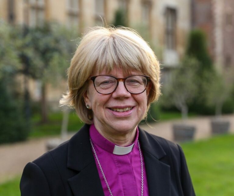 Sarah Mullally, prima femeie arhiepiscop care va conduce Biserica Angliei