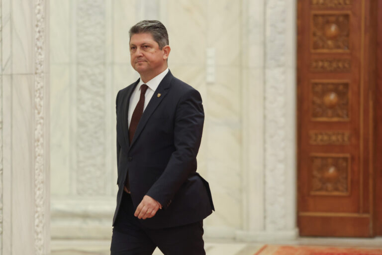 Titus Corlăţean: Bătălia strategică în anii care vor urma este între PSD şi AUR