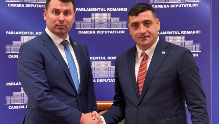 Republica Moldova: Partidul „Democraţia Acasă” riscă să-și piardă locurile în viitorul Legislativ din cauza implicării lui George Simion în campanie / Decizia va aparţine Curţii Constituţionale