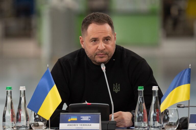 Andrii Iermak, fostul nr.2 al președinției de la Kiev, posibile legături cu schema de luare de mită „Midas”