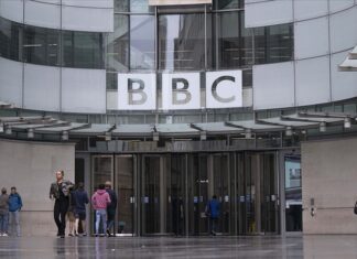 BBC va elimina 550 de posturi până în martie 2027