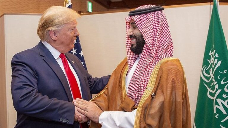 Donald Trump neagă orice conflict de interese legat de afacerile familiei sale în Arabia Saudită