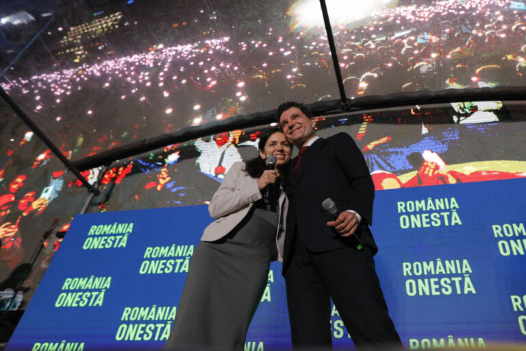 Nicuşor Dan afirmă că 100% se va căsători în viitorul apropiat: Eu cred că gestul ăsta trebuie luat într-o perioadă de linişte şi reflecţie a vieţii tale