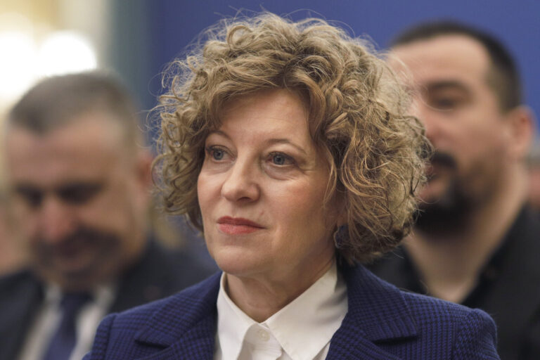 Oana Gheorghiu: De ce deranjează listarea? Fiindcă o companie listată nu mai poate fi controlată discreţionar