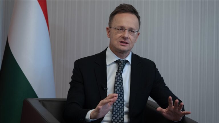 Ungaria cere Rusiei să nu scumpească petrolul și gazele