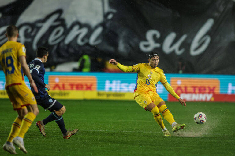 VIDEO | Naţionala României a câştigat ultimul meci disputat în acest an, scor 7-1, cu San Marino, în preliminariile CM-2026