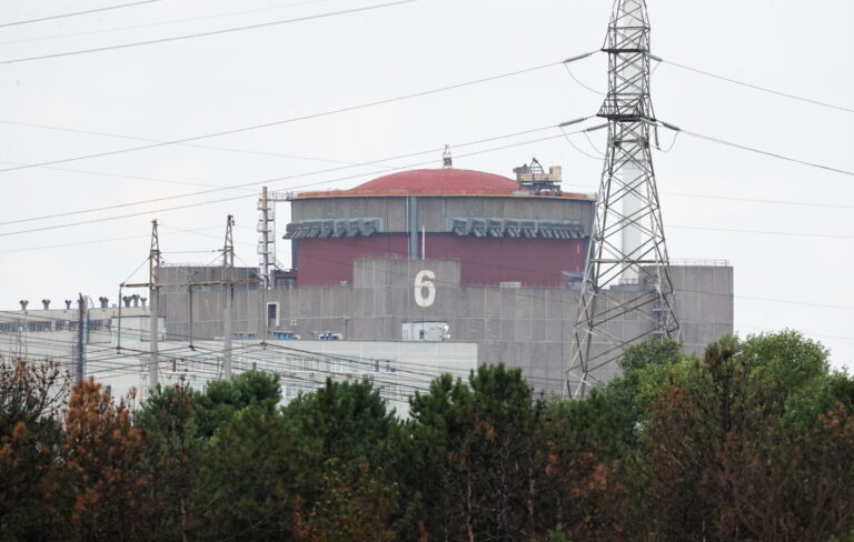 Ocupaţia rusă acuză armata ucraineană de avarii la Centrala Nucleară de la Zaporojie, dar dau asigurări că nu există niciun risc radiologic