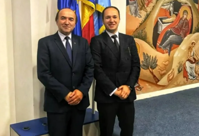 Fiul lui Tudorel Toader, acuzat de hărțuire sexuală de două studente / Deputat USR: Acest individ trebuie retras de la cursuri