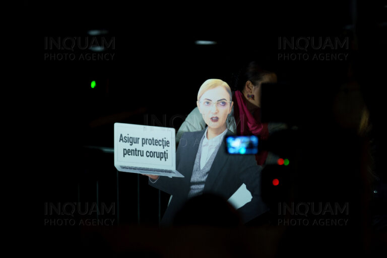 Magistrații culeg după cum au semănat. CSM mai are la îndemână doar prelungirea șantajului, dar nici asta nu îi va fi de un real ajutor