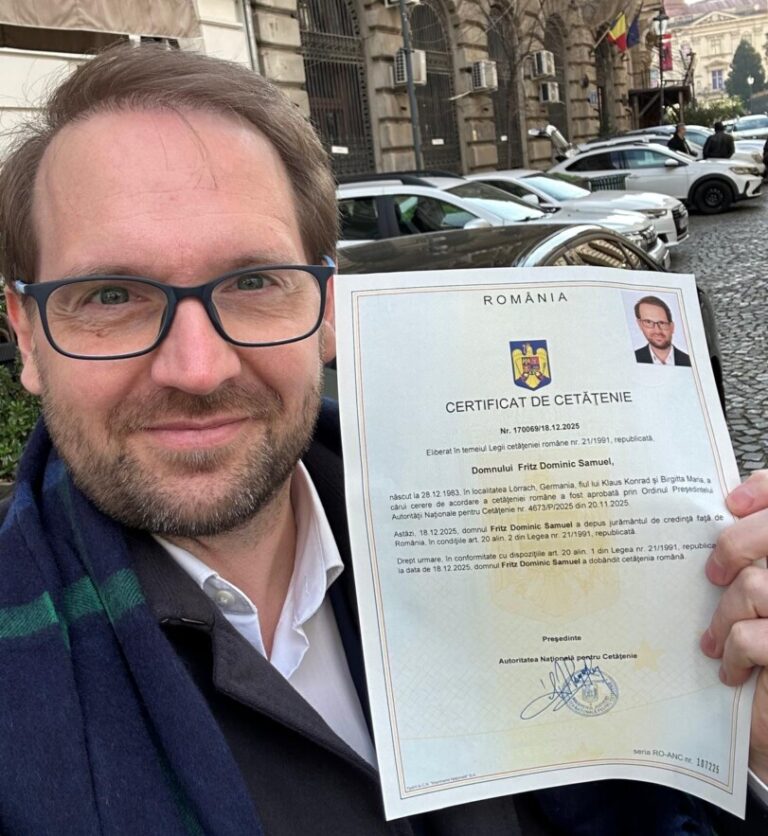 Dominic Fritz: Mi-am depus jurământul de credinţă faţă de România, al cărei cetăţean sunt de azi