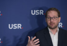 Dominic Fritz: USR tot nu va vota Guvernul Veștea