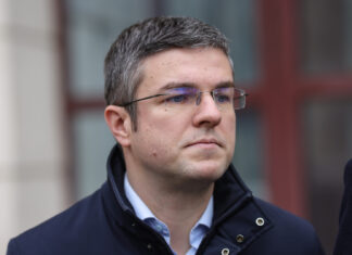 Irineu Darău, amendat cu aproape 105.000 de lei. „Cea mai mare sancțiune aplicată unui ministru de către AMEPIP”