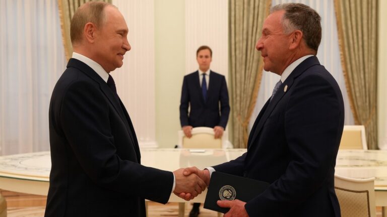 Witkoff şi Kushner urmează să vină în curând la Moscova pentru o întâlnire cu Putin – Bloomberg