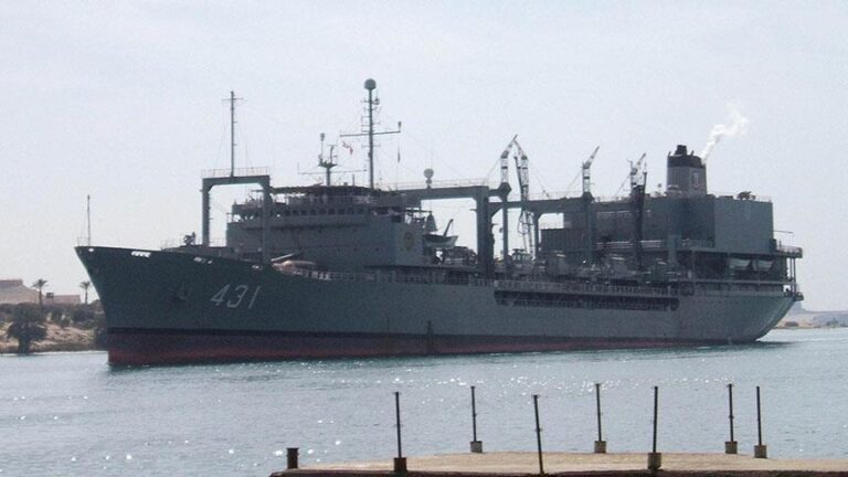 SUA au impus joi sancțiuni împotriva a 29 de nave din „flota fantomă” a Iranului