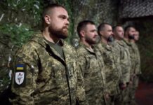Ucraina va mări salariile militarilor și va recruta mai mulți străini