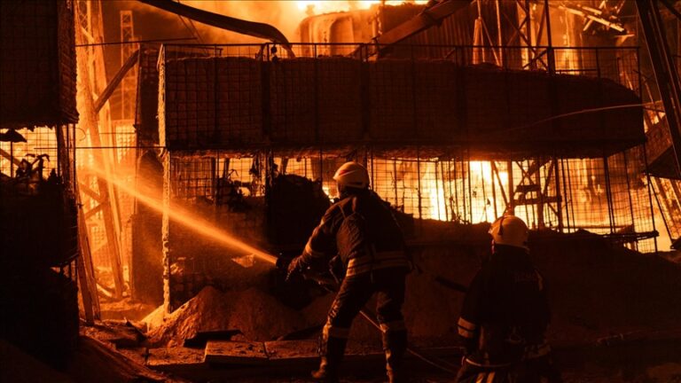 VIDEO | Incendiul din Crans-Montana: Proprietarii francezi ai barului, audiați; Bilanțul oficial actualizat – 40 de morți și 119 răniți
