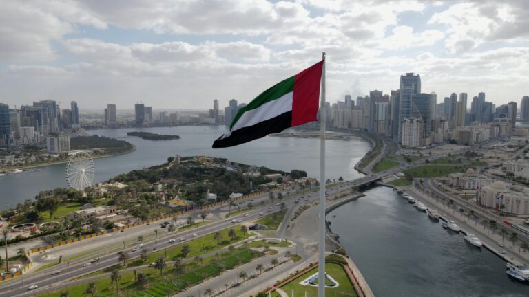 Emiratele Arabe Unite nu vor autoriza atacuri împotriva Iranului de pe teritoriul, din spaţiul aerian sau apele EAU