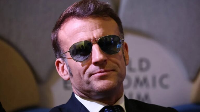 Macron, la bordul portavionului Charles de Gaulle: Nu participăm la un conflict în curs. Războiul în O.Mijlociu poate dura mai multe săptămâni